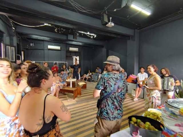akl